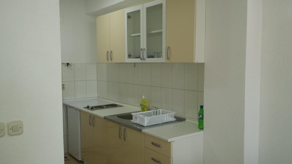 オフリドApartman Strezoskiアパートメント エクステリア 写真